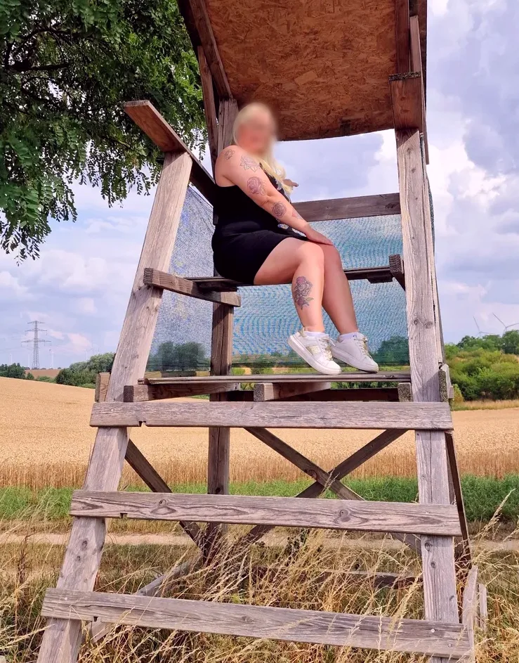 Katie, 38